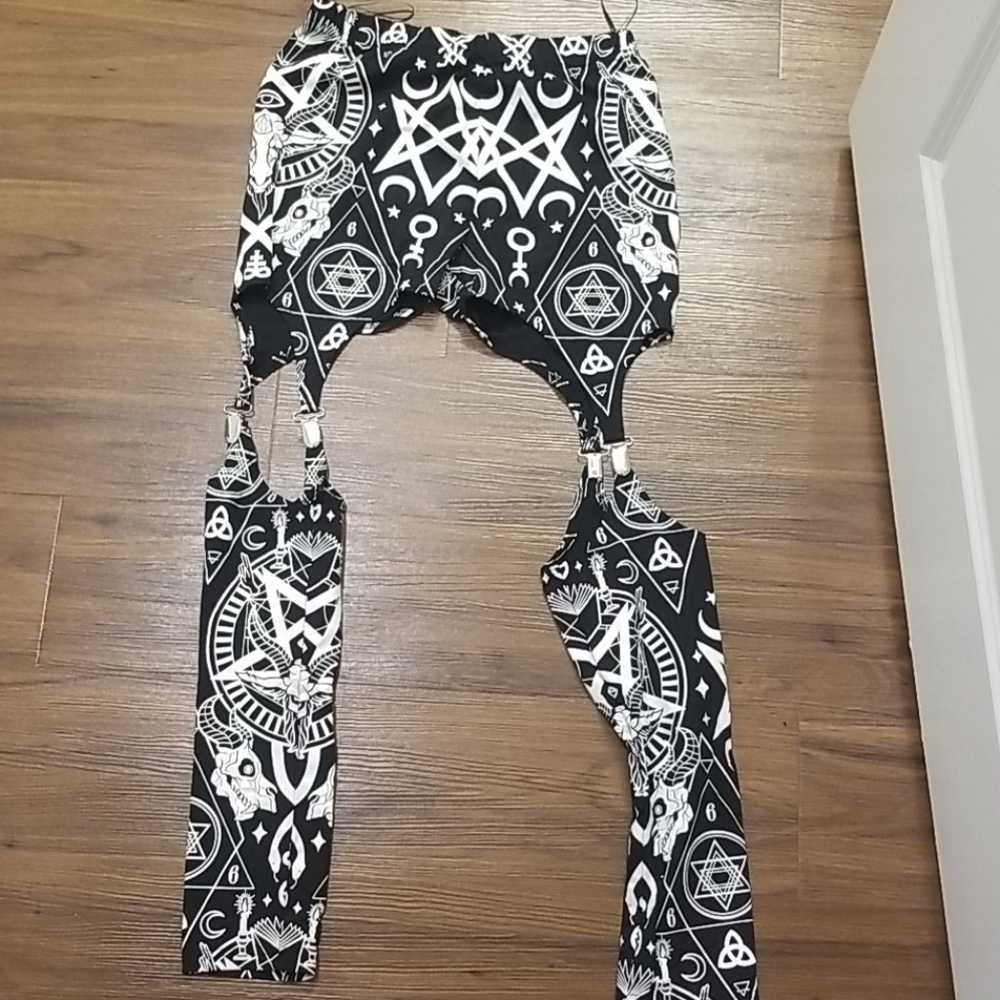 Killstar garter leggings